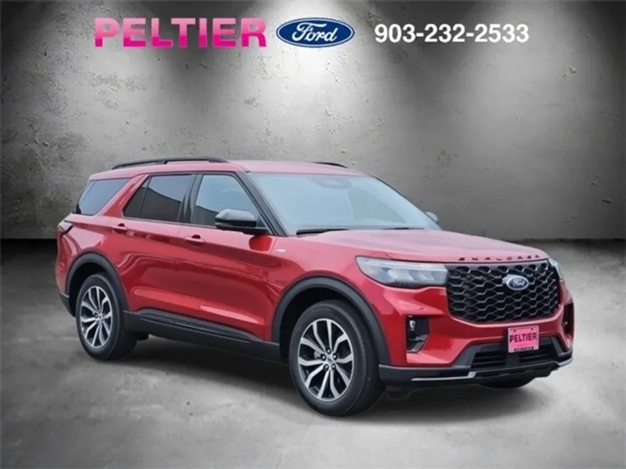 2025 Ford Explorer ST-Line photo 1