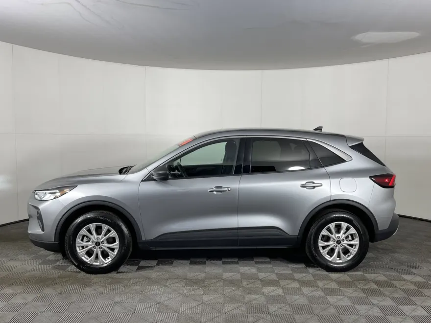 2024 Ford Escape Active photo 1