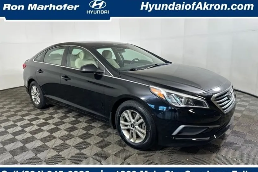 2017 Hyundai Sonata Base photo 1