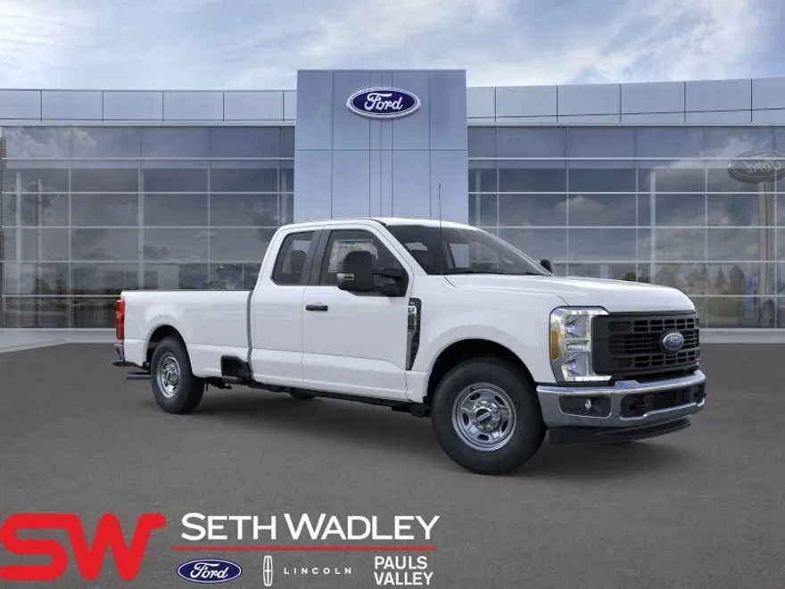 2025 Ford F-250 photo 1