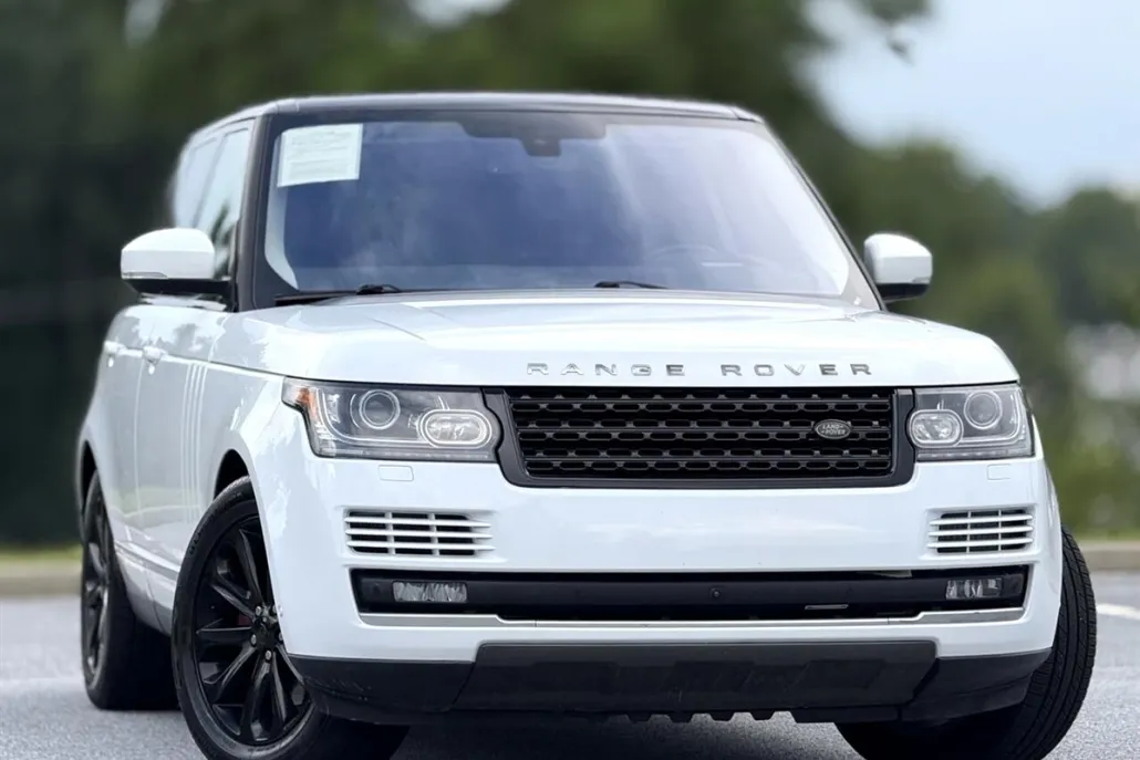 2016 Land Rover Range Rover HSE photo 1