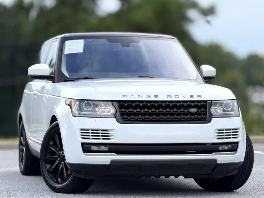 2016 Land Rover Range Rover HSE photo 1