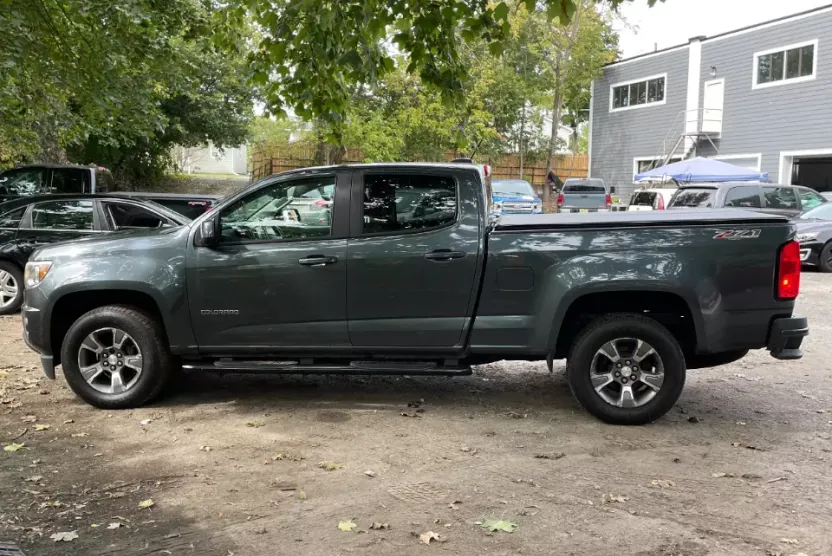 2015 Chevrolet Colorado Z71 photo 1