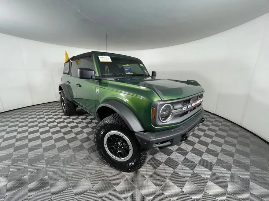 2022 Ford Bronco Big Bend photo 1