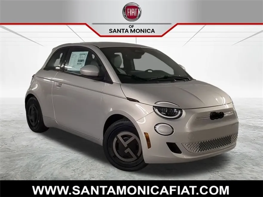 2025 Fiat 500e La Prima photo 1