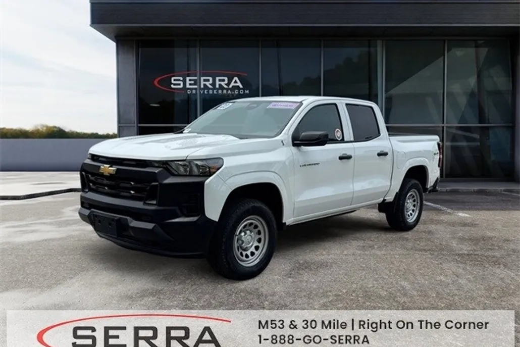 2023 Chevrolet Colorado Work Truck photo 1