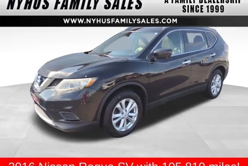 2016 Nissan Rogue SV photo 1