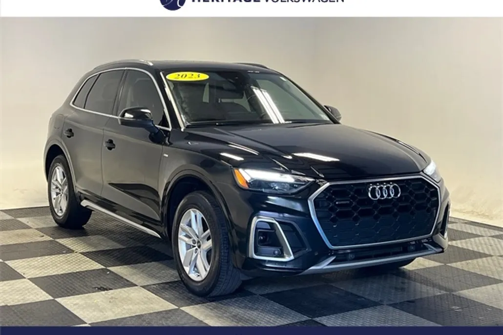 2023 Audi Q5 45 S line Premium photo 1