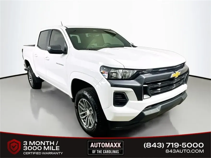 2023 Chevrolet Colorado LT photo 1