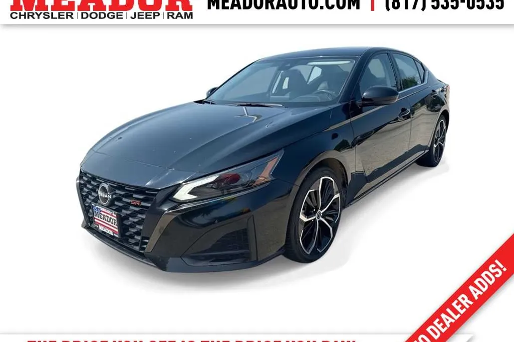 2023 Nissan Altima 2.5 SR photo 1