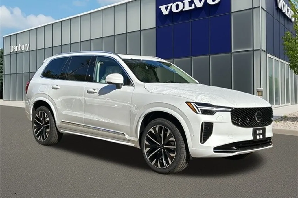 2026 Volvo XC90 photo 1
