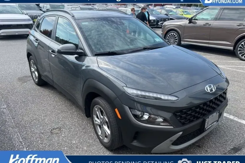 2023 Hyundai Kona SEL photo 1