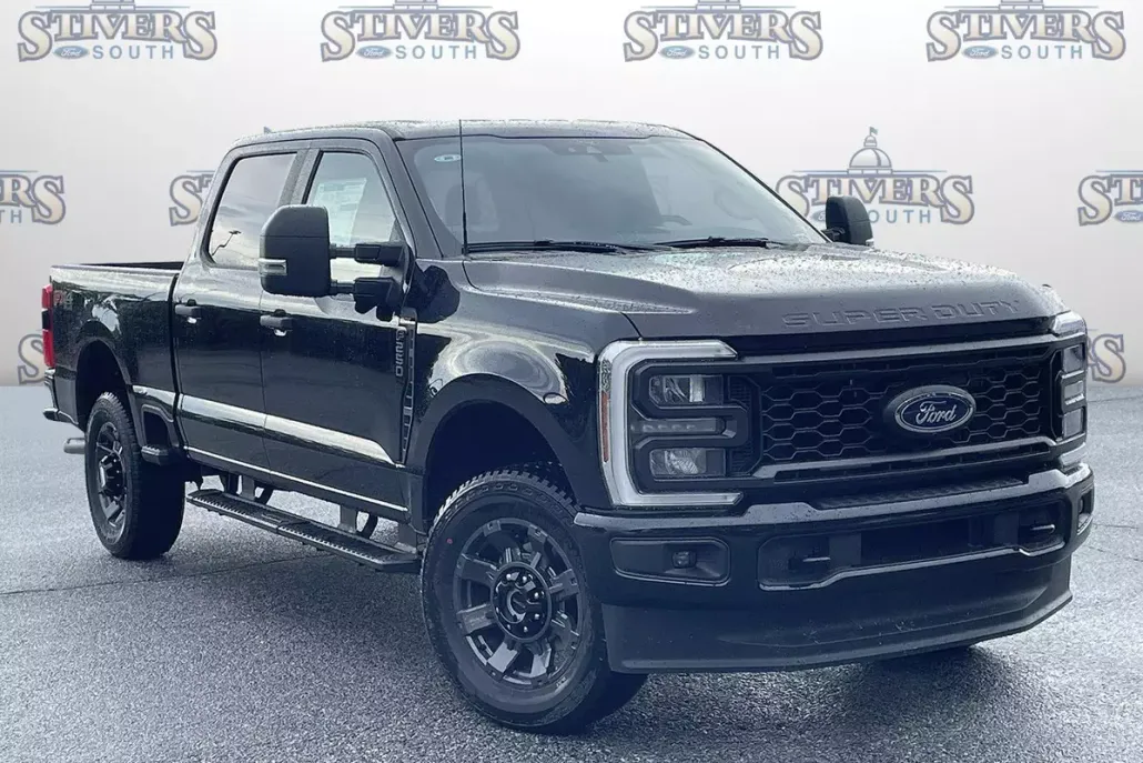 2025 Ford F-250 XL photo 1