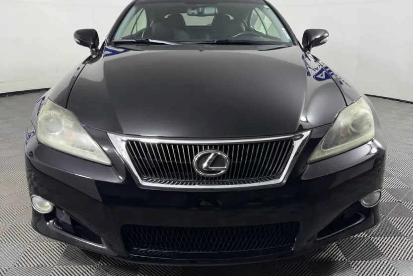 2014 Lexus IS 250C photo 1