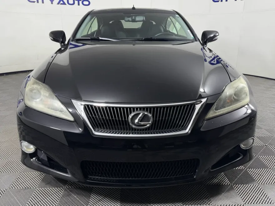 2014 Lexus IS 250C photo 1
