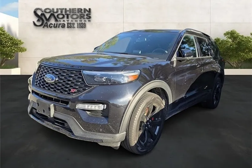 2024 Ford Explorer ST photo 1