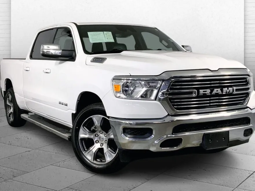 2023 Ram 1500 Laramie photo 1