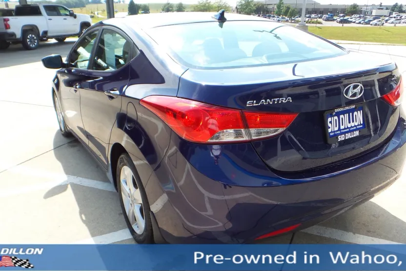 2013 Hyundai Elantra GLS photo 1