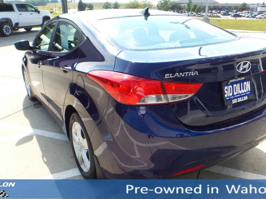 2013 Hyundai Elantra GLS photo 1