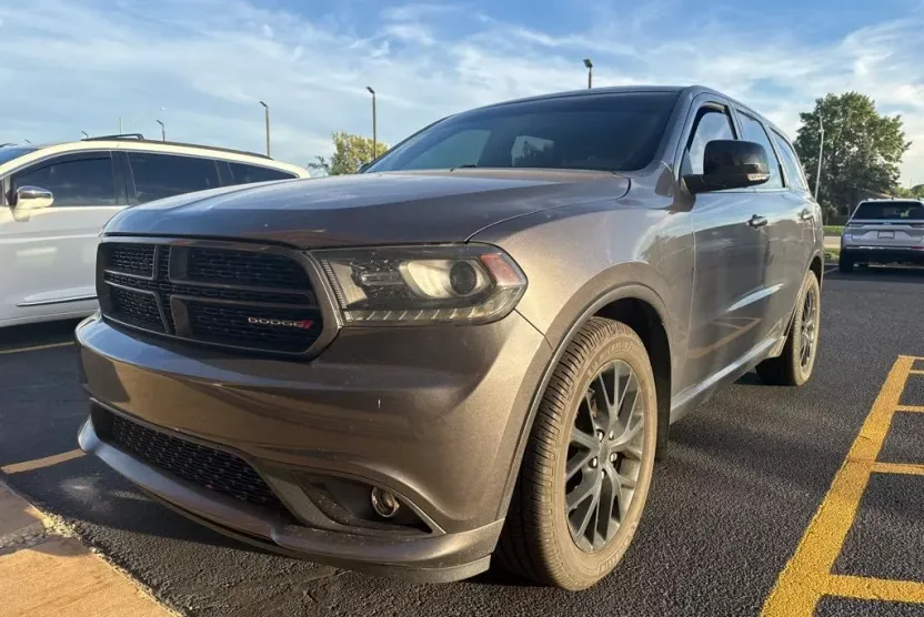 2015 Dodge Durango R/T photo 1