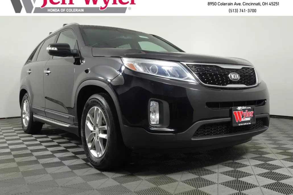 2014 Kia Sorento LX photo 1