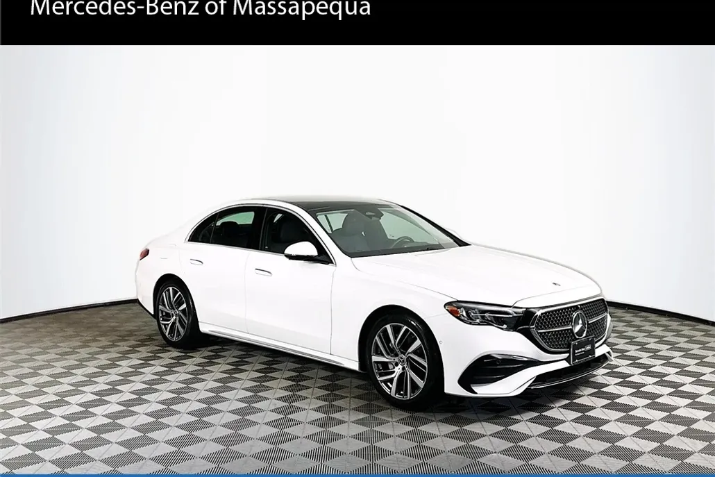 2025 Mercedes Benz E 4MATIC photo 1