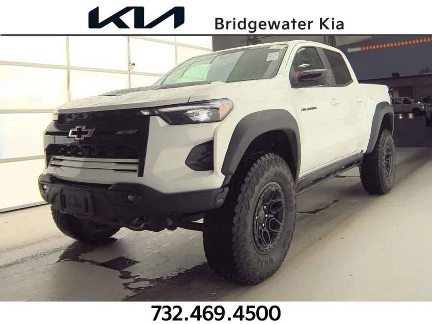 2024 Chevrolet Colorado ZR2 photo 1