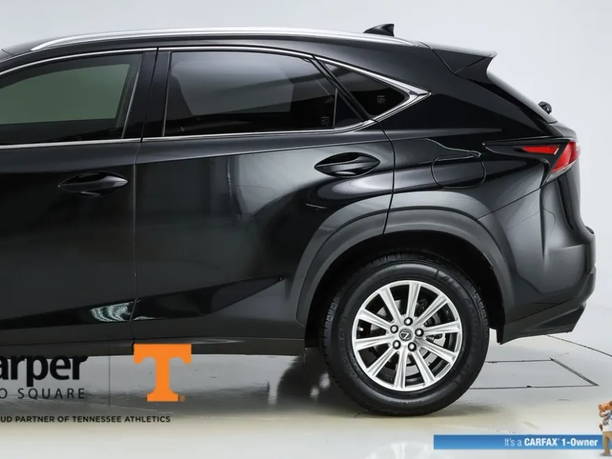 2021 Lexus NX 300 photo 4