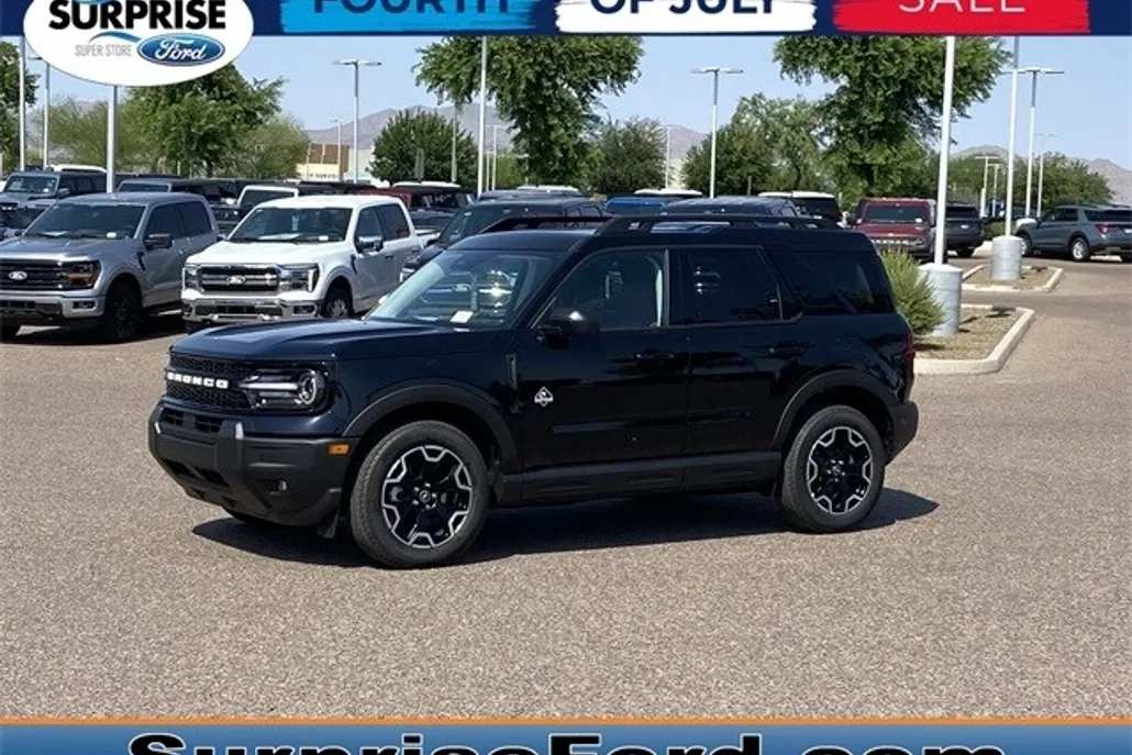 2025 Ford Bronco Sport Outer Banks photo 1