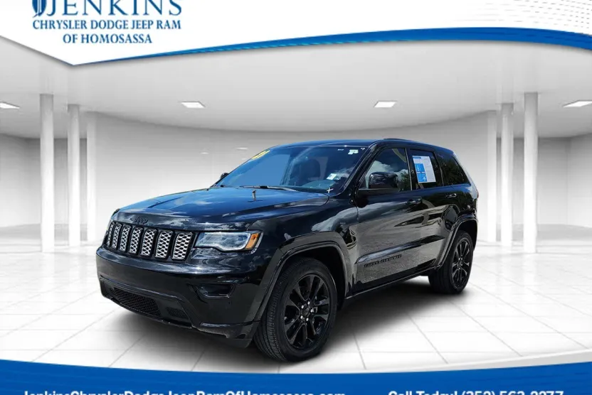 2021 Jeep Grand Cherokee Laredo X photo 1