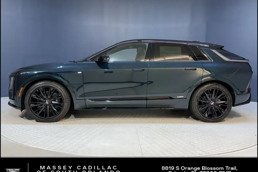 2026 Cadillac Lyriq photo 1
