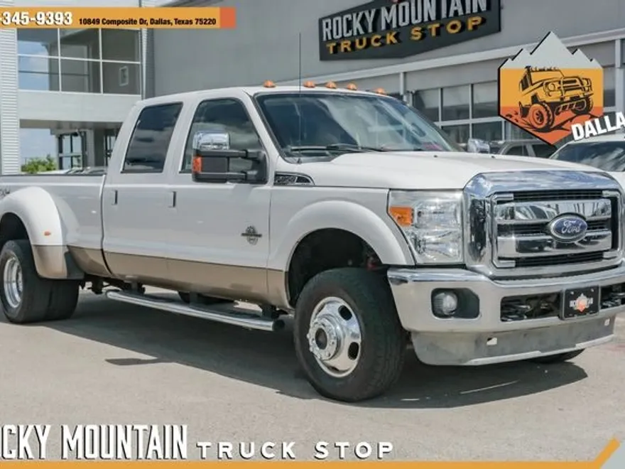 2011 Ford F-350 Lariat photo 1