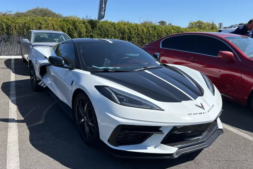 2021 Chevrolet Corvette Stingray photo 1