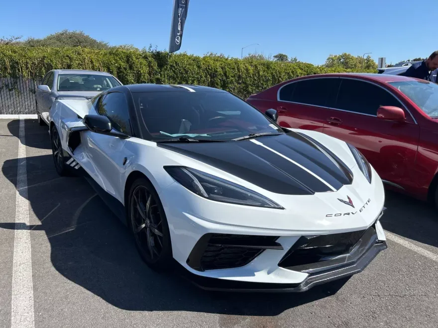 2021 Chevrolet Corvette Stingray photo 1