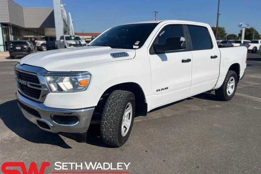 2022 Ram 1500 Tradesman photo 1