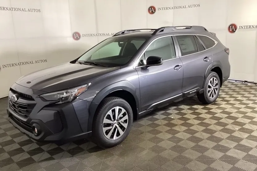 2025 Subaru Outback Touring XT photo 1