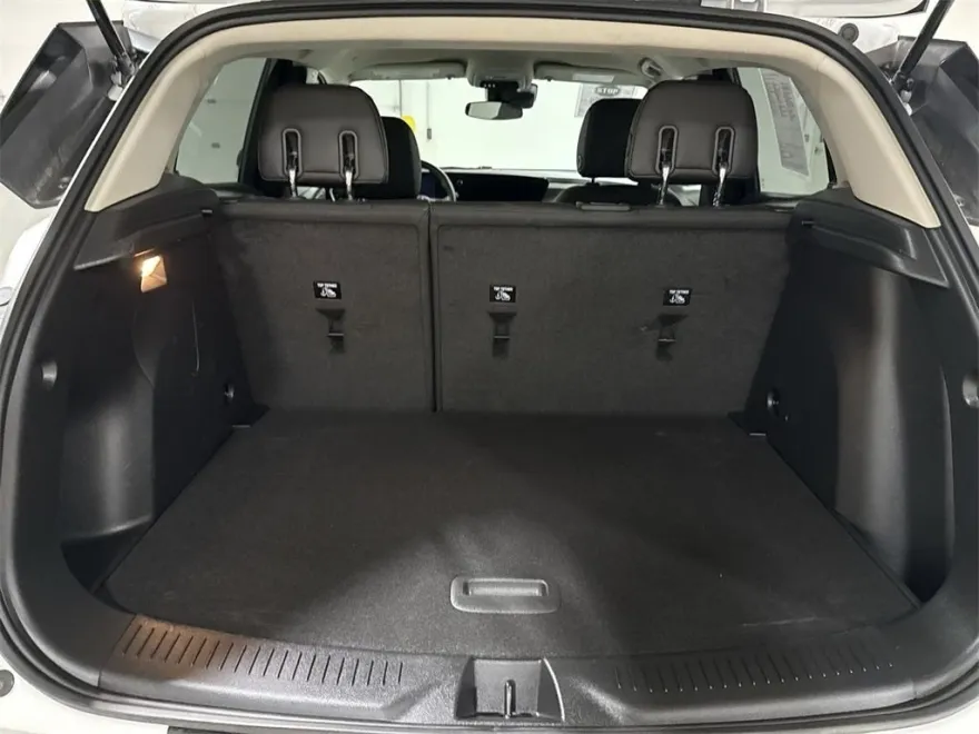 2025 Buick Encore GX Sport Touring photo 1