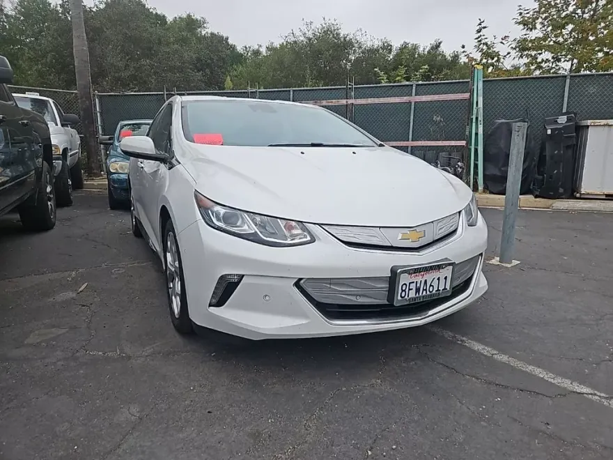 2019 Chevrolet Volt Premier photo 1