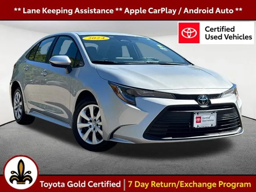 2024 Toyota Corolla LE photo 1