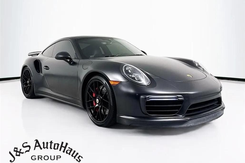 2019 Porsche 911 Turbo photo 1