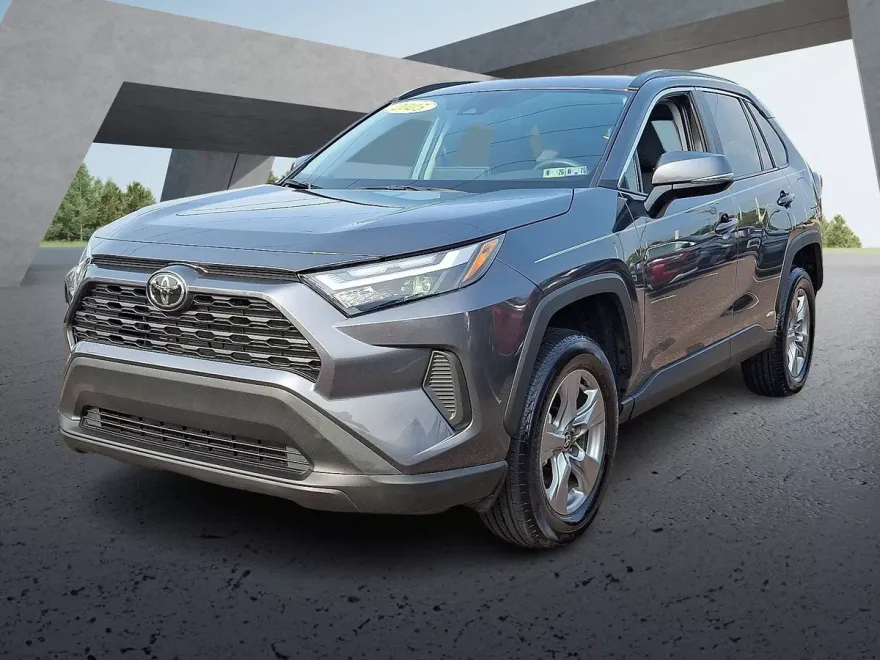 2025 Toyota RAV4 Hybrid XLE Sport photo 1