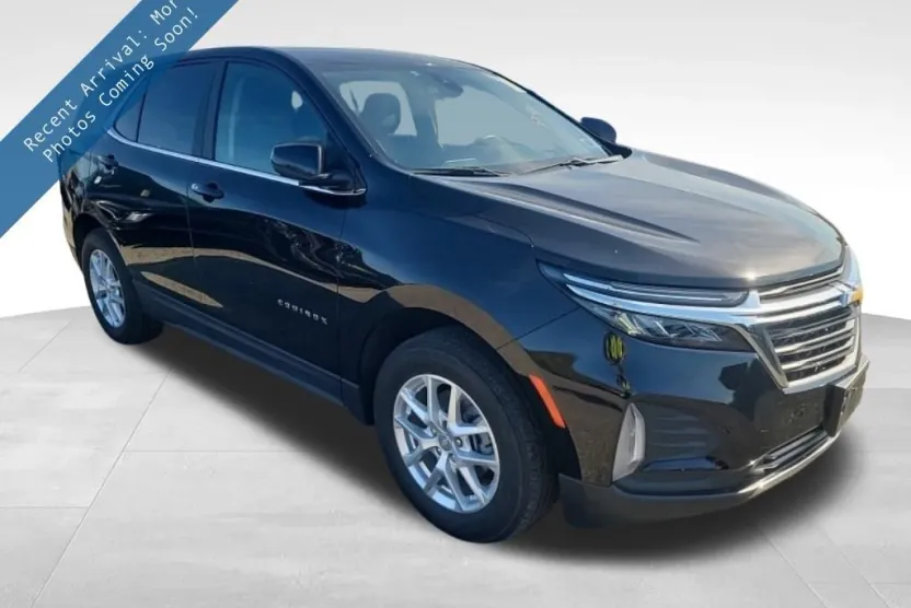 2022 Chevrolet Equinox LT photo 1