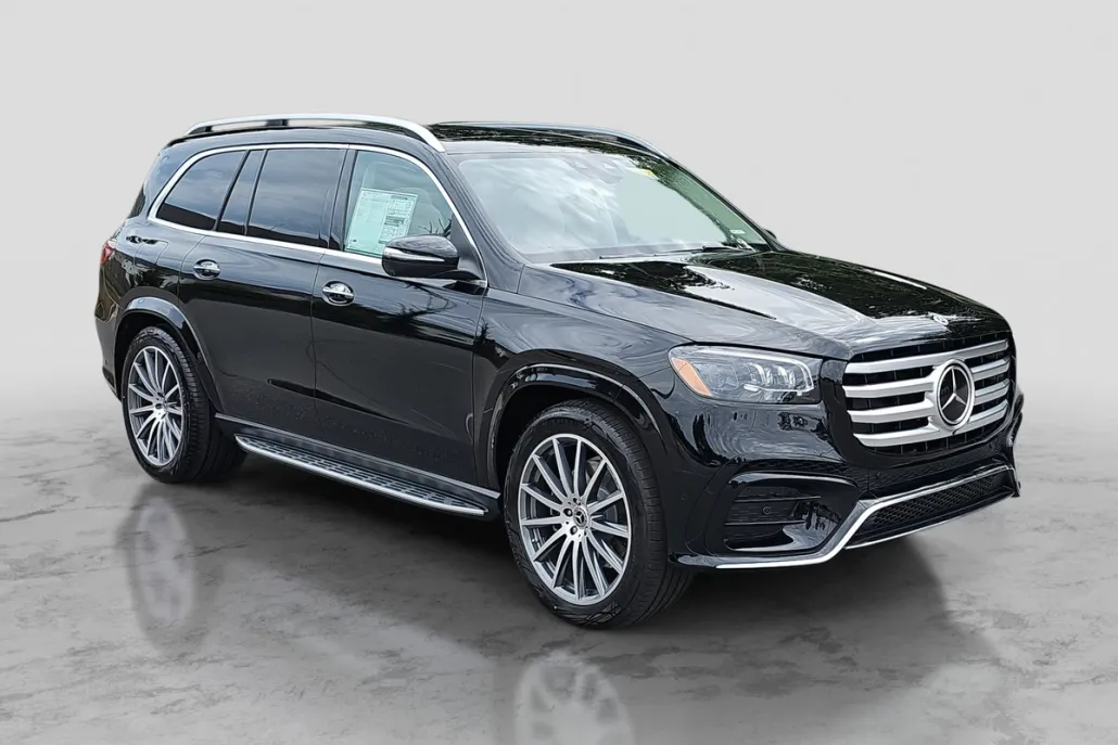 2026 Mercedes Benz GLS 450 4MATIC photo 1