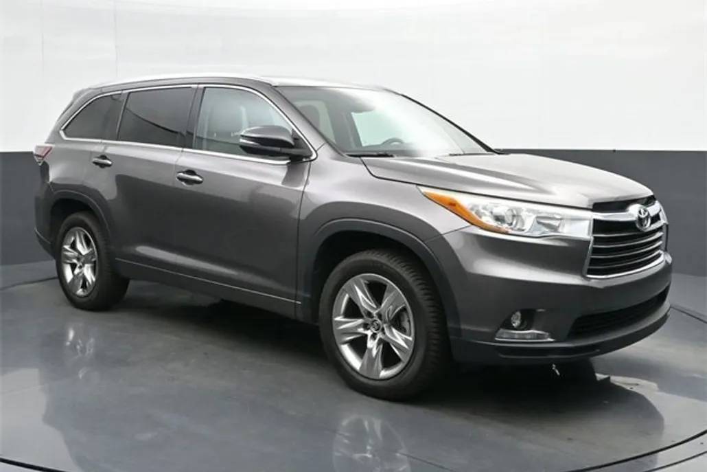 2016 Toyota Highlander Limited photo 1