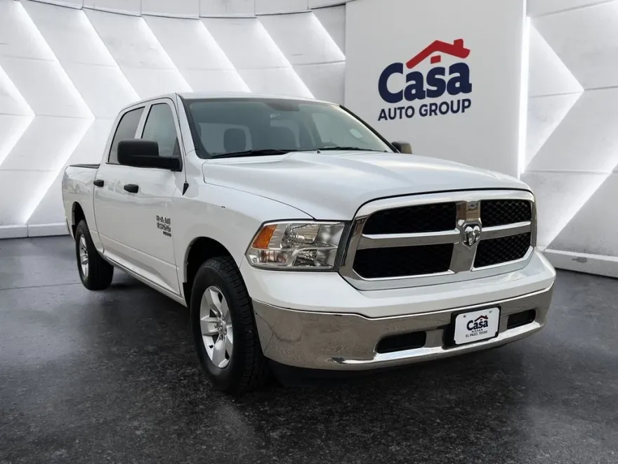 2022 Ram 1500 Classic SLT photo 1