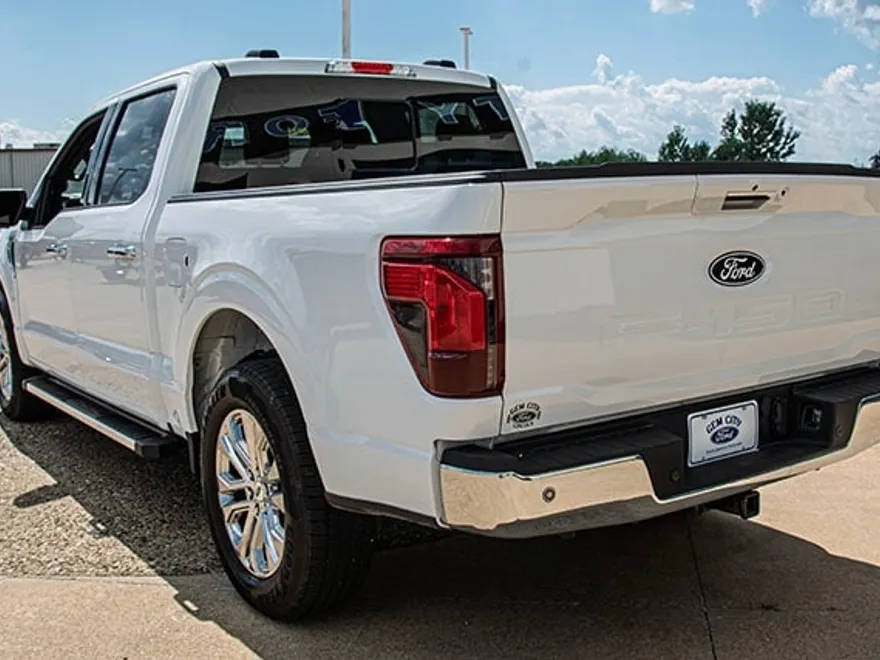 2024 Ford F-150 XLT photo 1