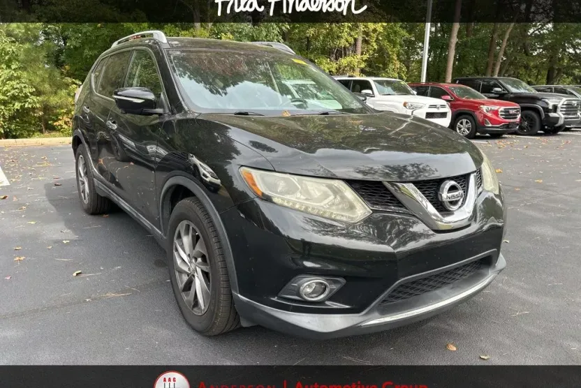 2014 Nissan Rogue SL photo 1