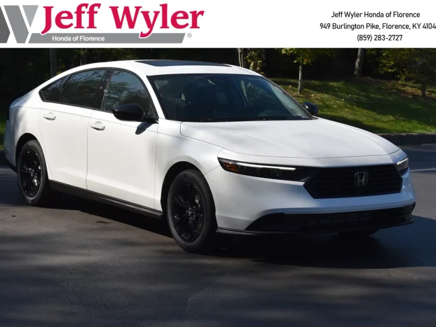 2025 Honda Accord SE photo 1