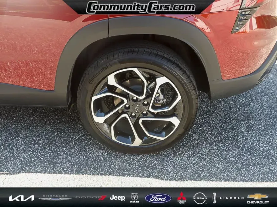 2025 Chevrolet Trax photo 1