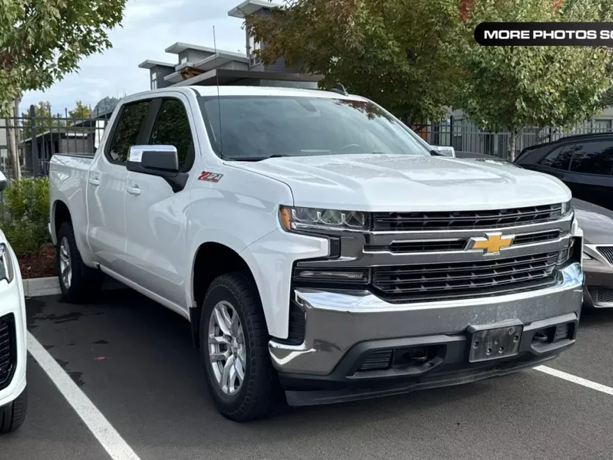 2019 Chevrolet Silverado 1500 LT photo 1